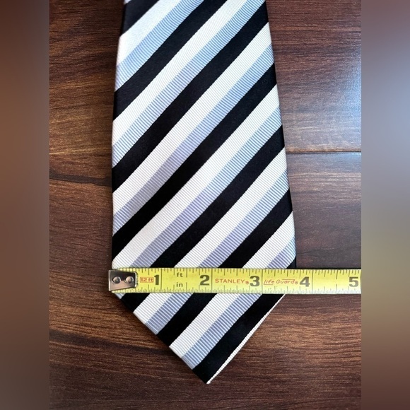 🍁SALE🍁 ZILLIONI Collezioni 100% Silk Tri-color Stripes Handmade Repp Tie - Picture 8 of 9